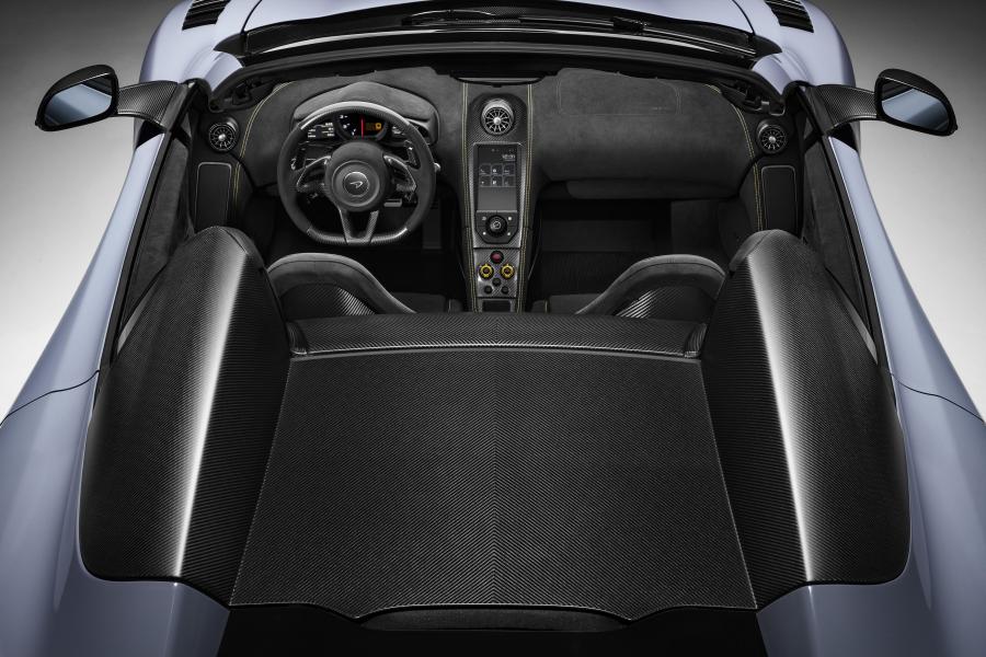  McLaren MSO 675LT Spyder 2016 года  (фото 6 из 8)